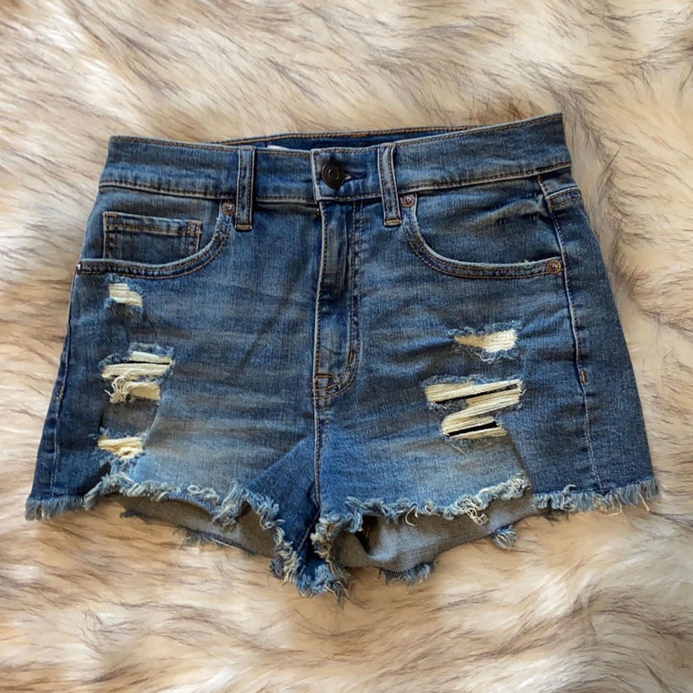 Aéropostale Cheeky Distressed Denim Short